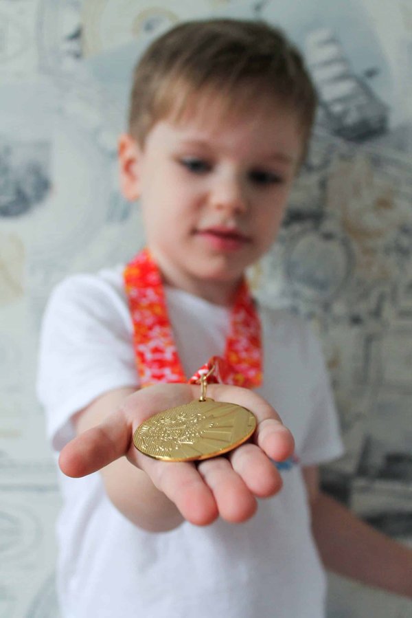 Pourquoi offrir une médaille de baptême de la Vierge ?